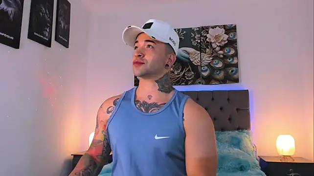 Mathew_Colee live XXX chat