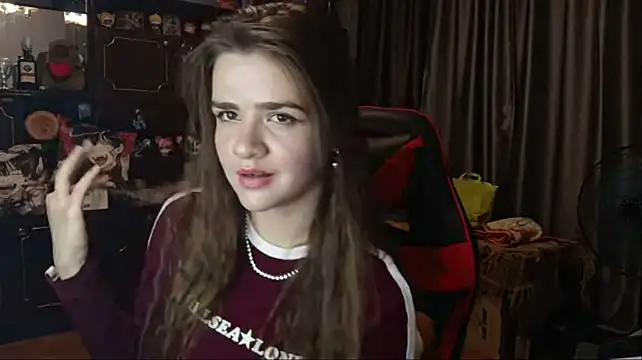 Czat XXX na żywo – QueenBeatrice