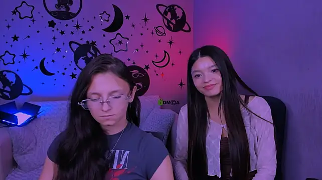 caroline_honeyy: απευθείας συνομιλία ΧΧΧ