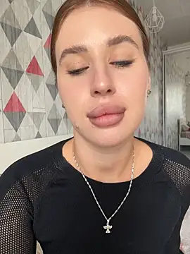 Chat XXX en directo de Lira_Fayeee