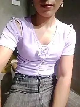 Thobaby112 现场XXX聊天
