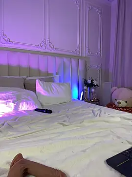 Cindy_Mil Adlı Modelin Canlı XXX Sohbeti