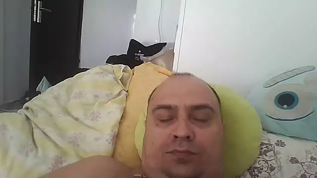 vitalik66679 Adlı Modelin Canlı XXX Sohbeti