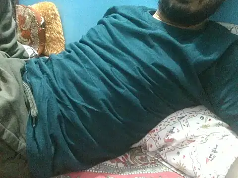 Precumboner 现场XXX聊天