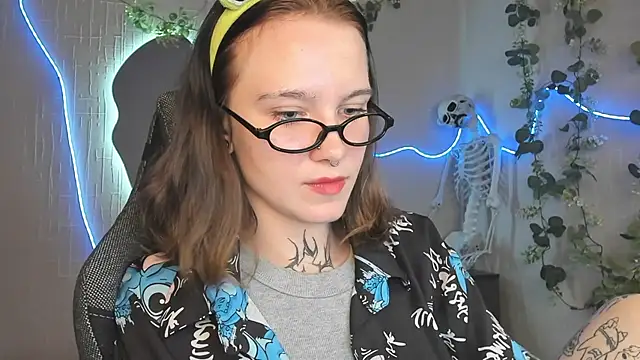 Elastikisss XXX чат на живо