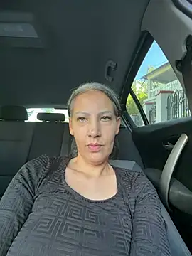 LexxxyDiamond's Live XXX Chat