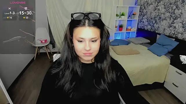 amelibamby Adlı Modelin Canlı XXX Sohbeti