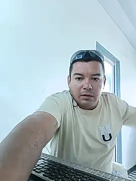 Romeo_sex15 Obrolan Langsung XXX