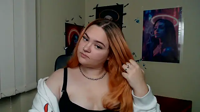 Chatroom XXX en direct de RinaRiii