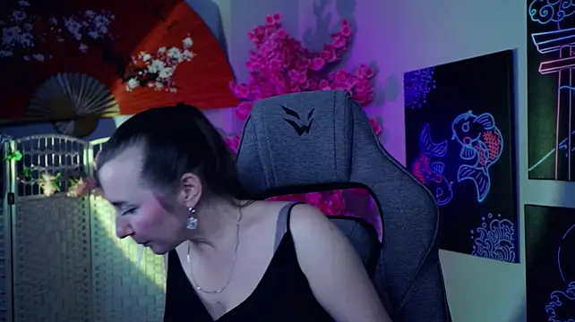 Golden_Dragon 라이브 XXX 채팅