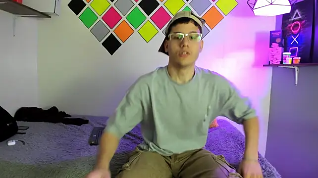 Chat +18 de luca_white ao vivo