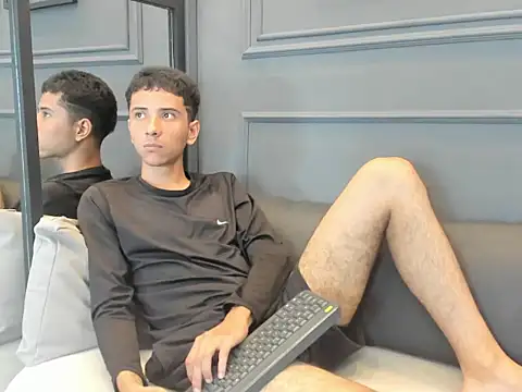 XXX chat uživo modela Mael_beischel