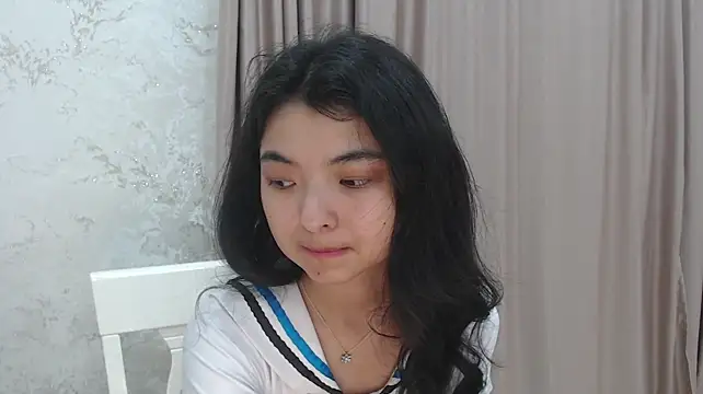 Chatroom XXX en direct de Shy_Kira