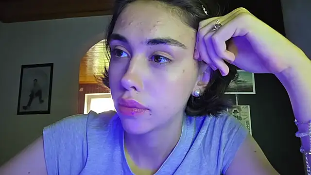 Mikka_Sargoni's Live XXX Chat