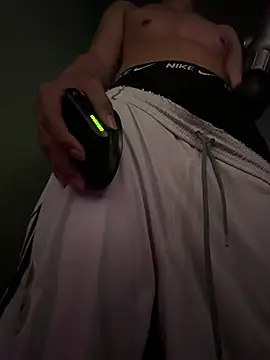 boyhigh1997's Live XXX Chat