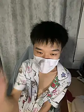 Zhang_yiovo 现场XXX聊天