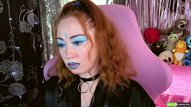 TinaBrook Adlı Modelin Canlı XXX Sohbeti