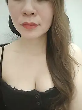 Snail_niE – Naživo XXX chat