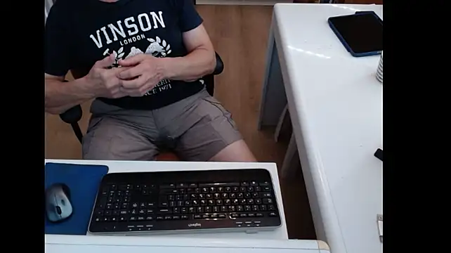 dutchpornking's Live XXX Chat