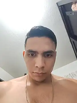ChoreyTaiylorのライブXXXチャット
