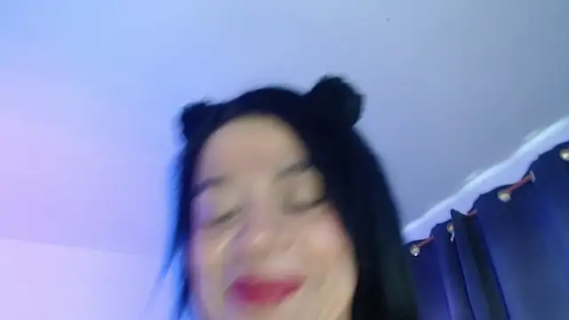 Chatroom XXX en direct de Emily_milfF