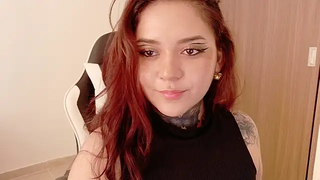 kim_blake's Live XXX Chat