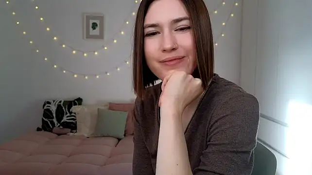 AliciaNewell Adlı Modelin Canlı XXX Sohbeti