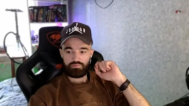 _Serious_Man Live XXX-Chat