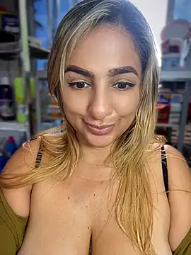 sammyqueenx21 XXX чат на живо