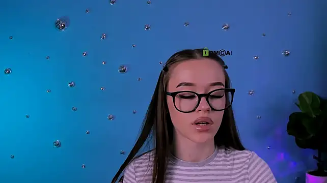 eira_mouseのライブXXXチャット