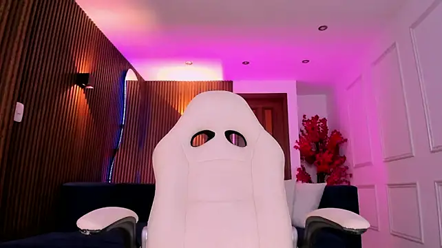 Czat XXX na żywo – Kloee_brown