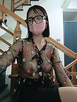 Emma_LinhのライブXXXチャット