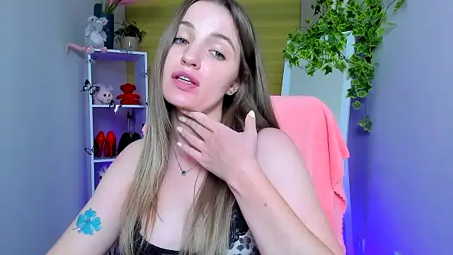 Chat XXX en directo de Mila-moon