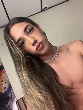 Goddivaa's Live XXX Chat
