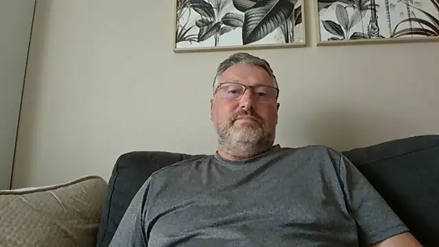 XXX chat uživo modela doudou310
