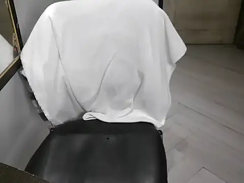 Chat +18 de Punjaban_Barbie_ ao vivo
