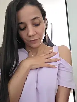miaeyex Chat XXX live