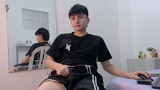 LunayDream's Live XXX Chat