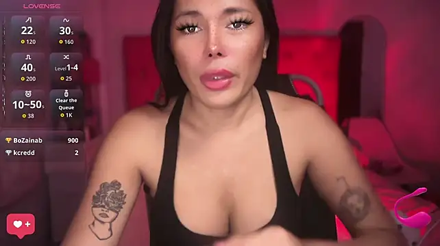 Megwildddd's Live XXX Chat