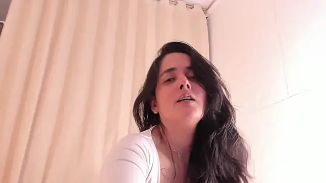 Chatroom XXX en direct de miss_alhy