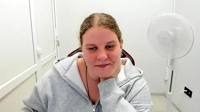 Bella_shyy_のライブXXXチャット