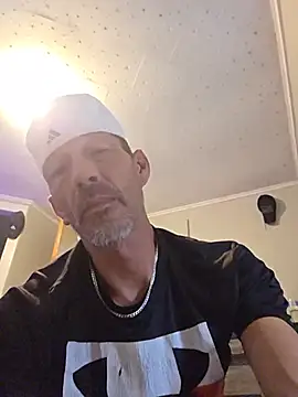 secritcpl Chat XXX in diretta