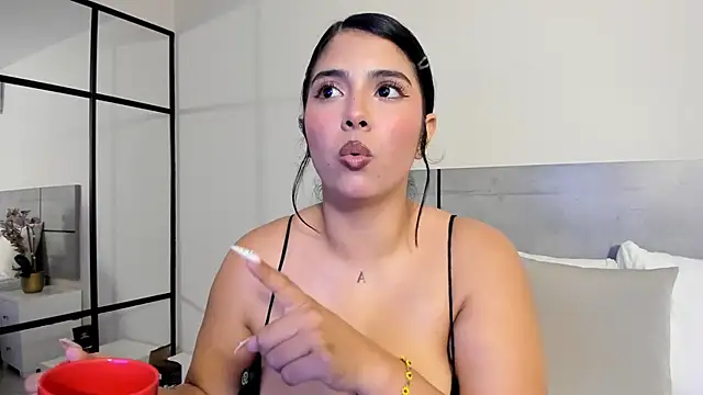 Chatroom XXX en direct de CortanaAdamss