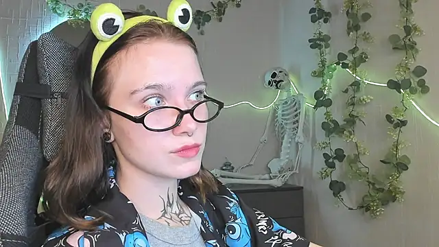 Elastikisss' Live XXX Chat