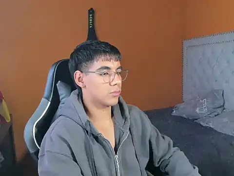 Czat XXX na żywo – KARIB88