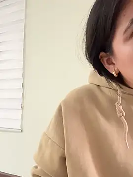 KathiaJenner XXX чат на живо