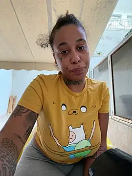 Kira_nyxx's Live Chat Room
