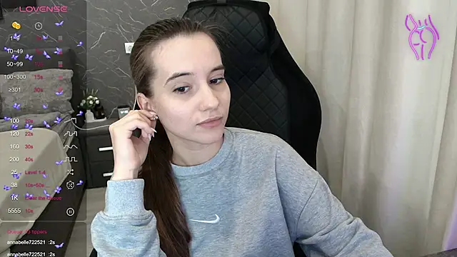 Chat +18 de Alice_Weiss ao vivo