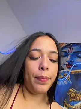 Nisha_jazz Adlı Modelin Canlı XXX Sohbeti
