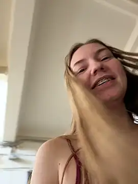 Czat XXX na żywo – MilaMoone